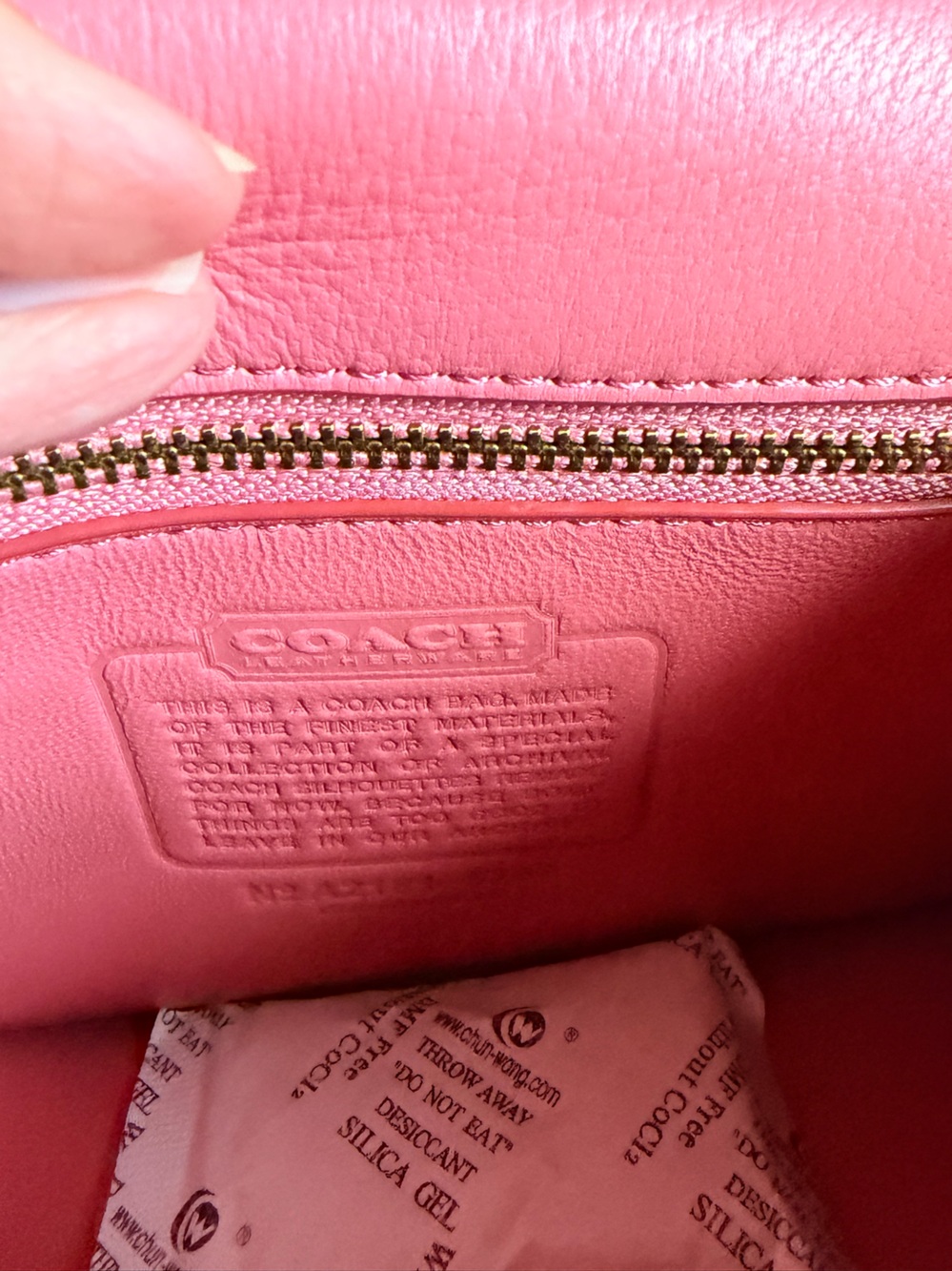 Coach Og Willis Top Handle 18 Taffy Glove Tanned Leather Final Markdown - Picture 13 of 17